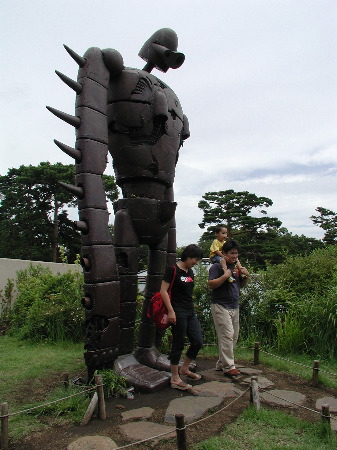 11 - Robot Statue