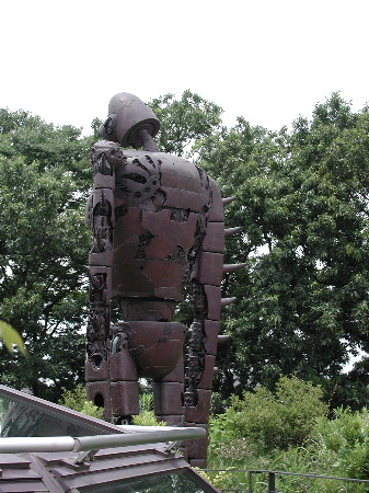23 - Robot Statue